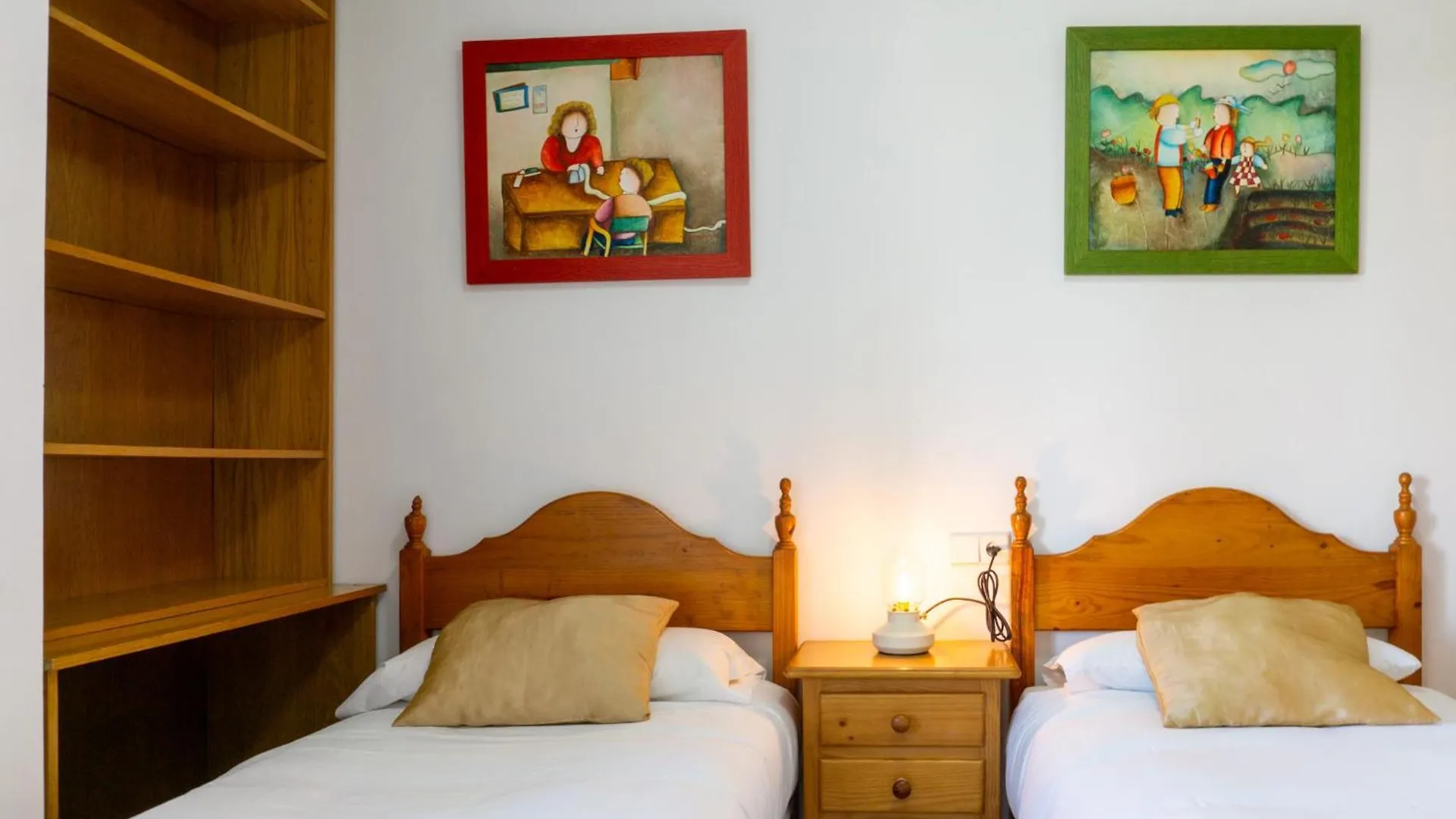 Sea Breeze Getaway Apartment Malaga Spain